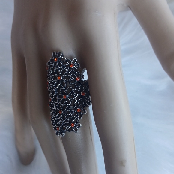 Paparazzi Silver and Orange Floral Ring Strech - Picture 9 of 11